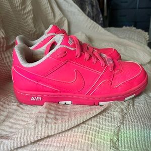 Nike air - hot pink size 6Y womens 5
